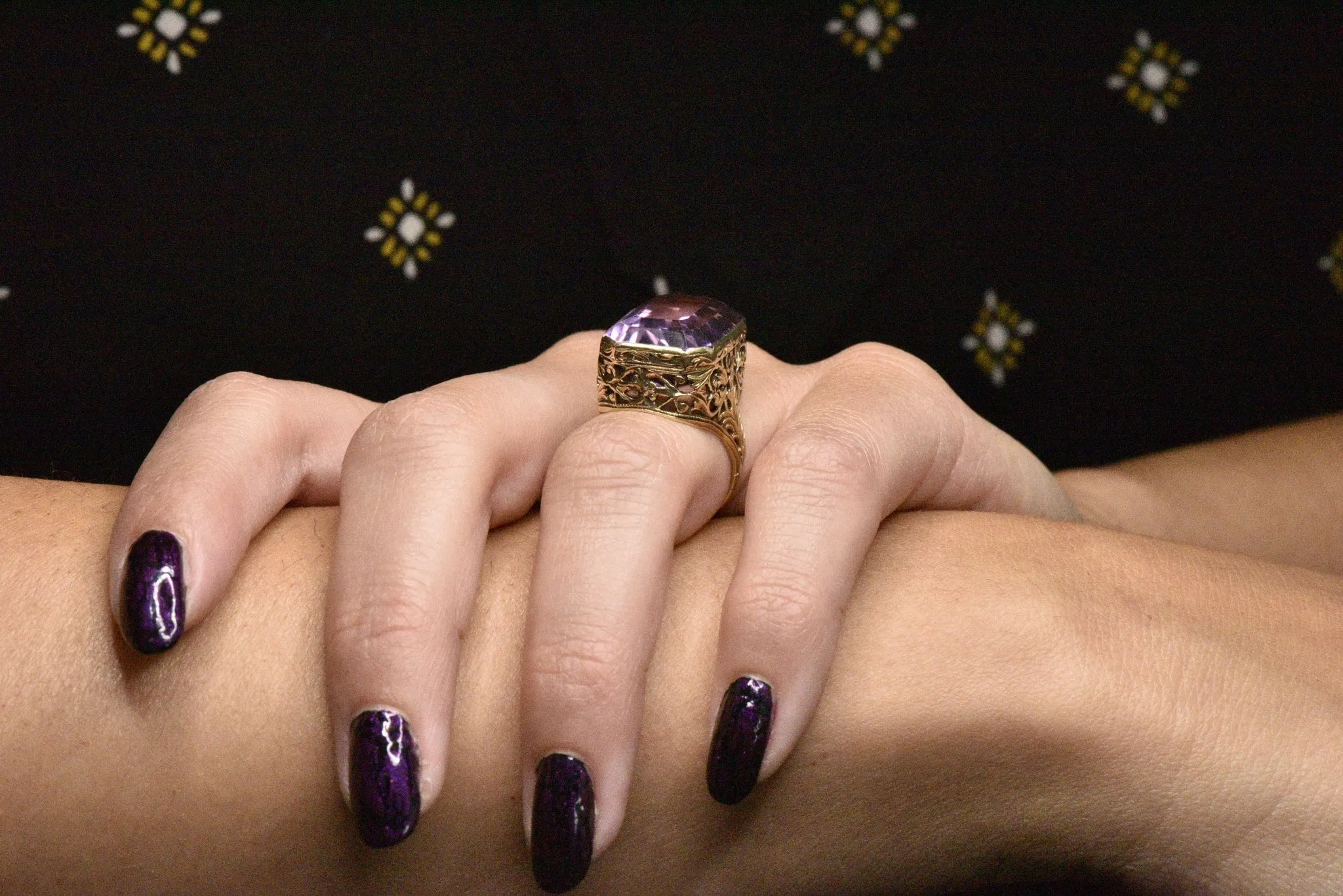 Art Nouveau 14.00 Carat Amethyst And 18 Karat Gold Cocktail Ring