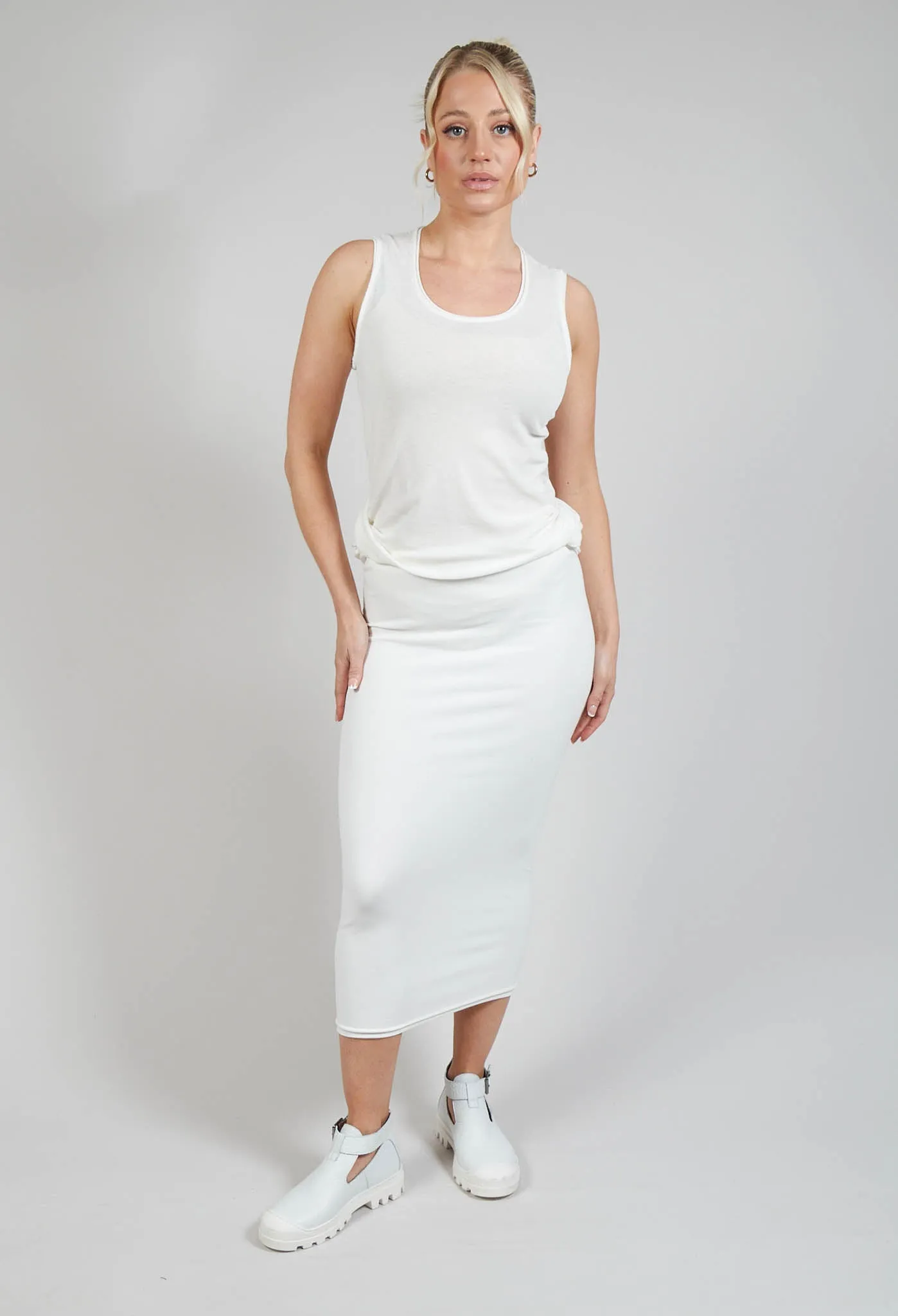 Bodycon Pencil Skirt in Callas