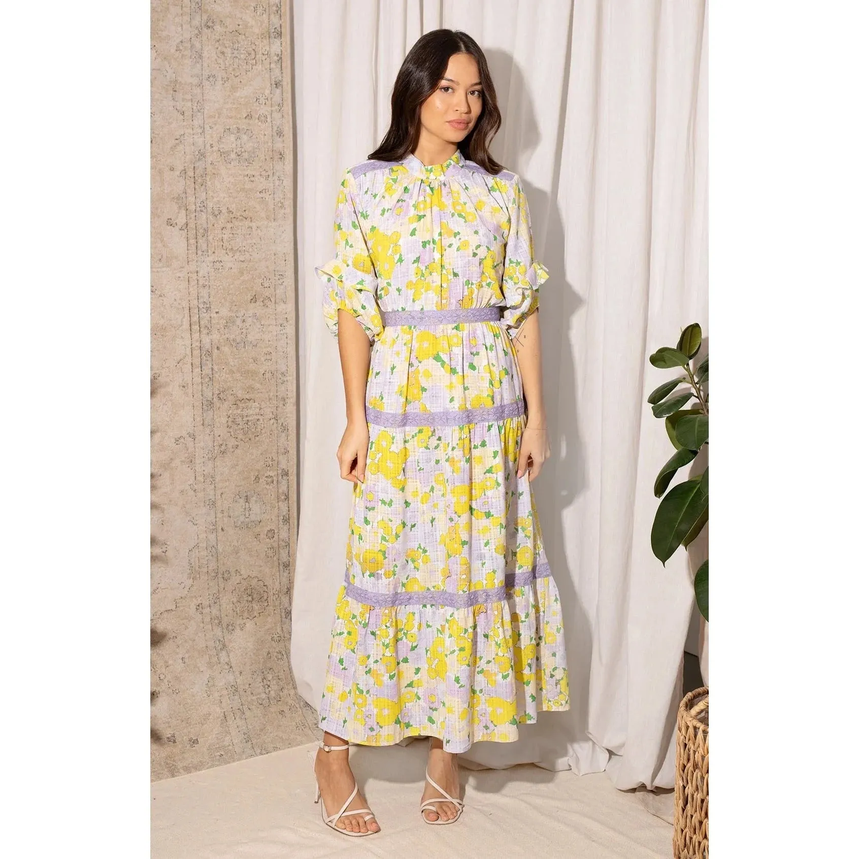 Hope & Ivy White & Yellow Floral Check Print High Neck Blouson Sleeve Maxi Dress