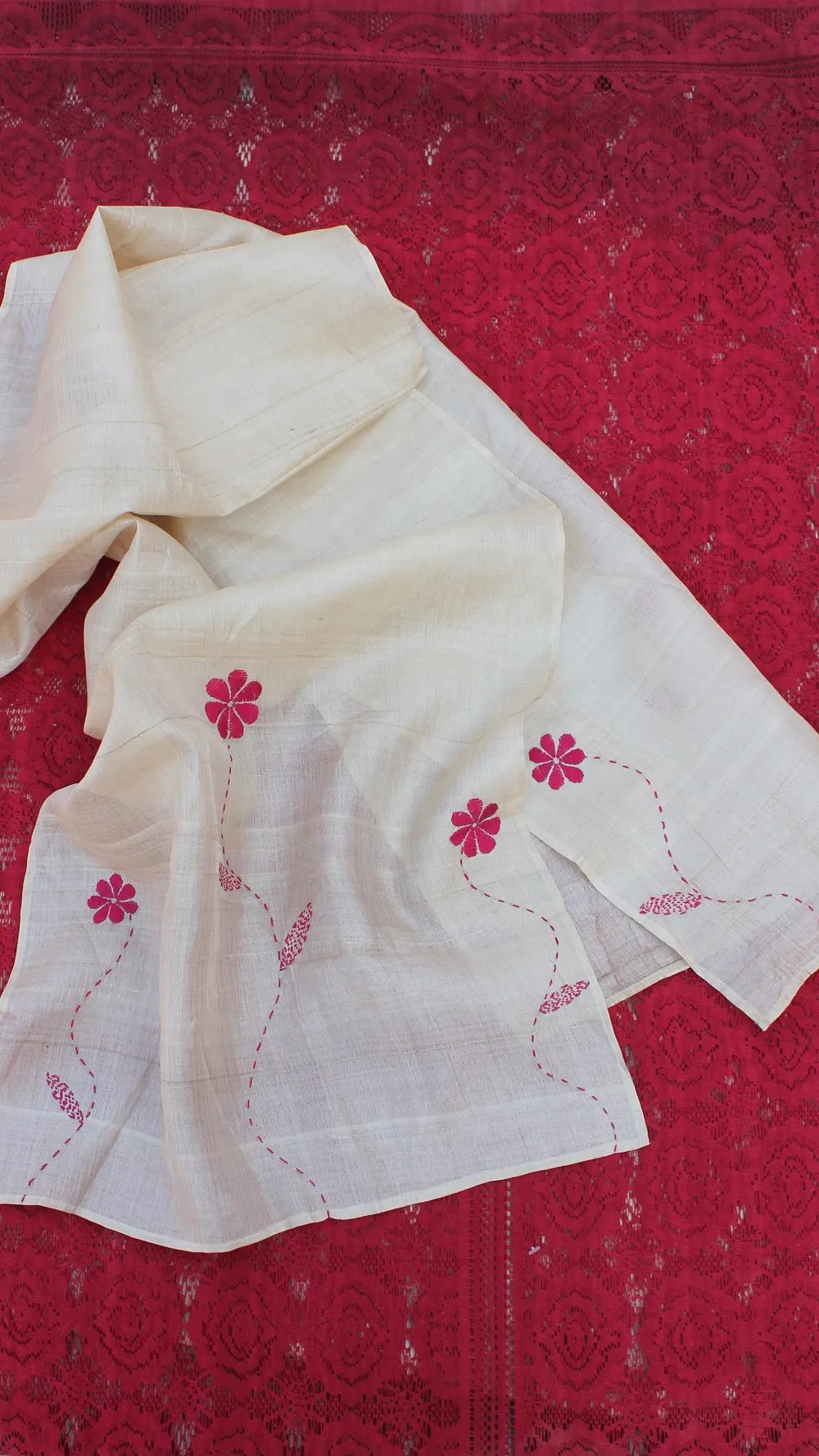 Ivory flora hand embroidered silk stole