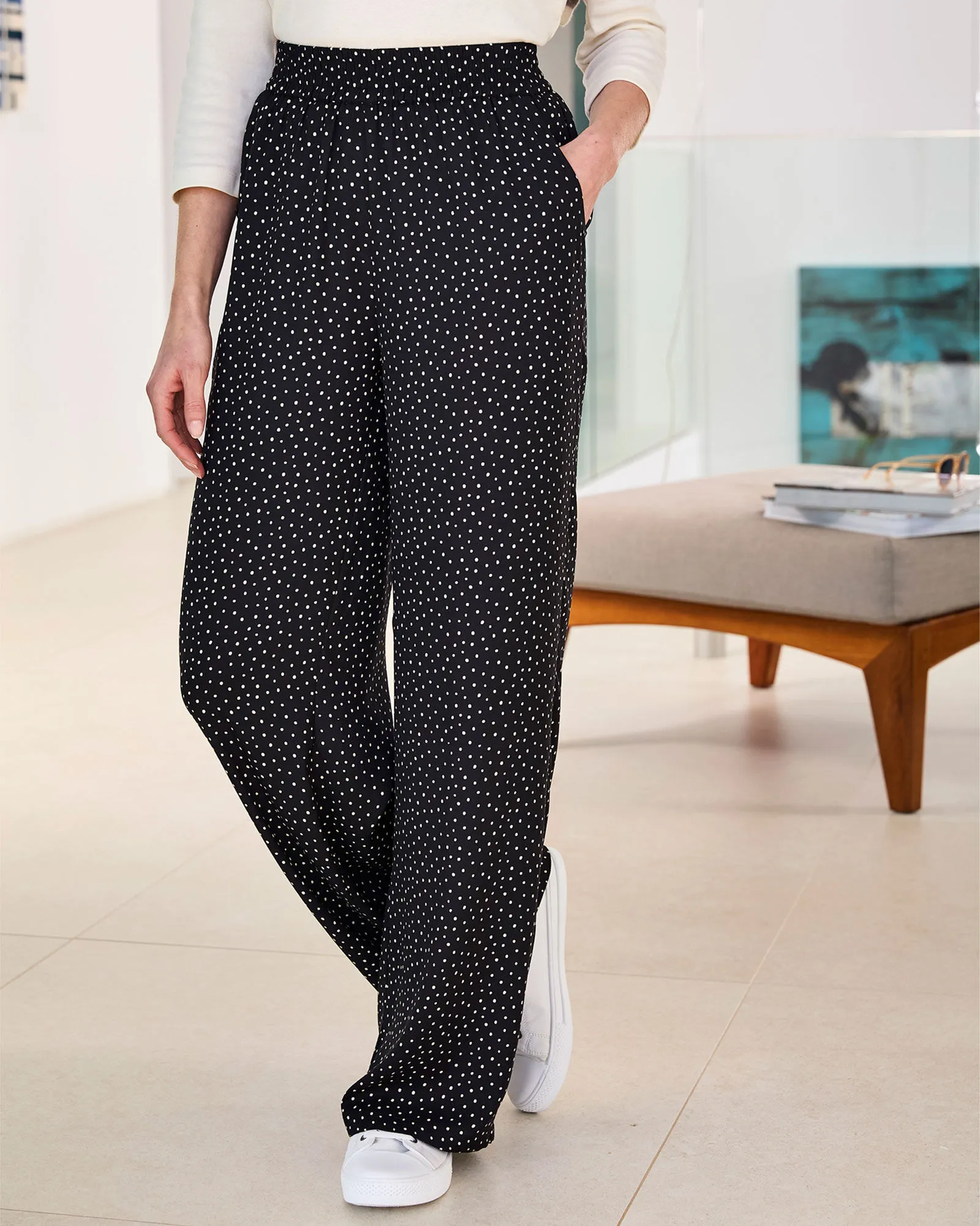 Printed Wide-Leg Trousers