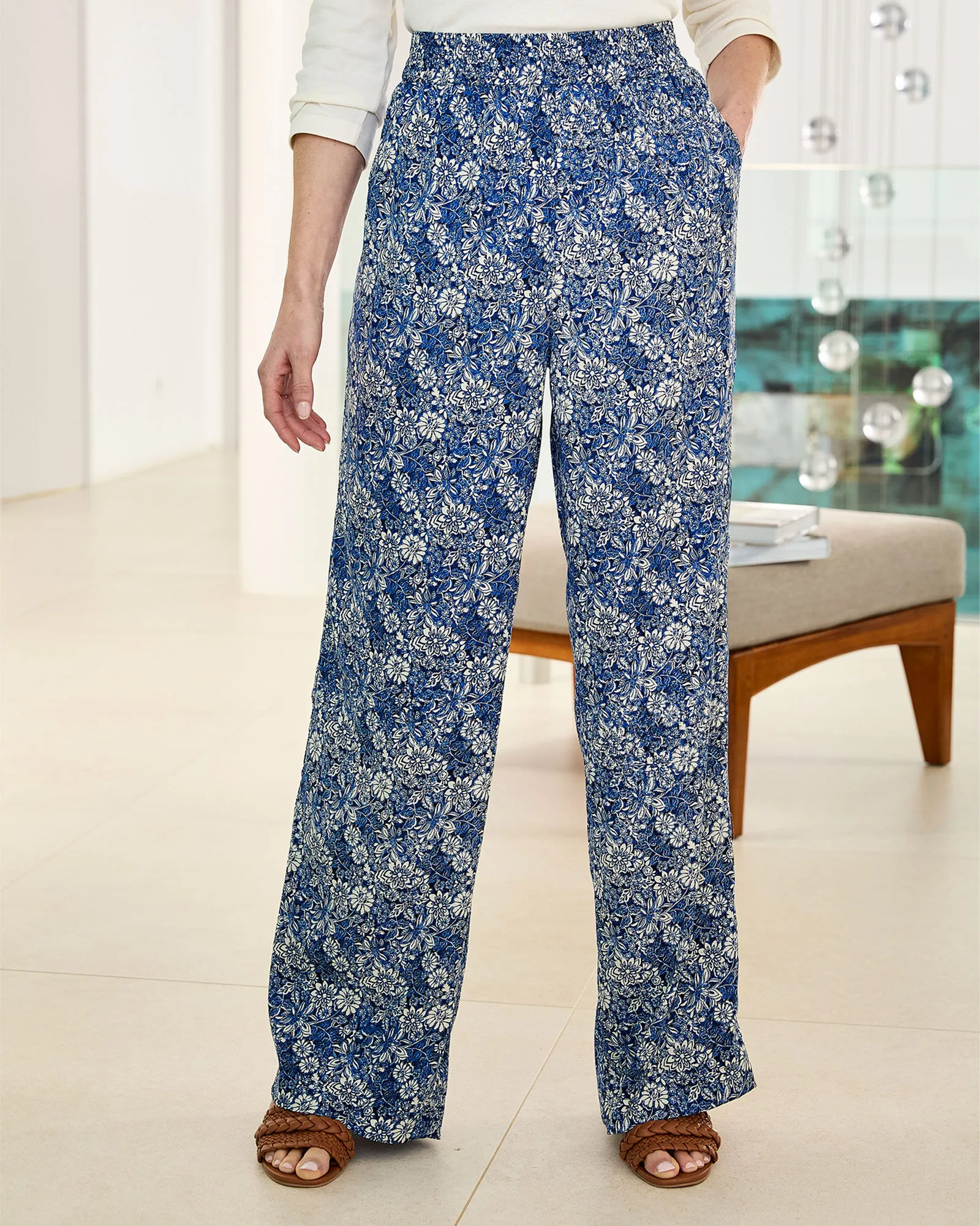 Printed Wide-Leg Trousers