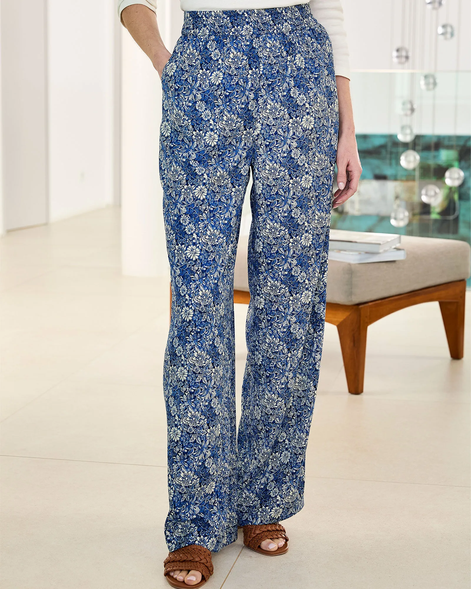 Printed Wide-Leg Trousers