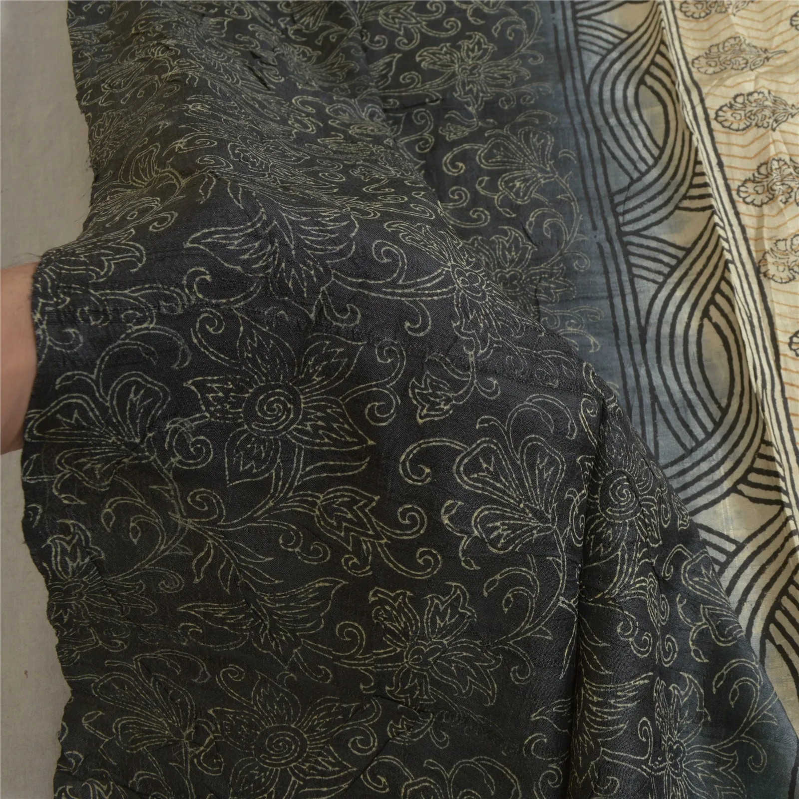 Sanskriti Vintage Ivory/Grey Long Dupatta Stole Pure Silk Hand-Block Print Veil