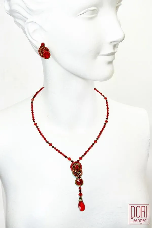 Sensuel Drop Necklace