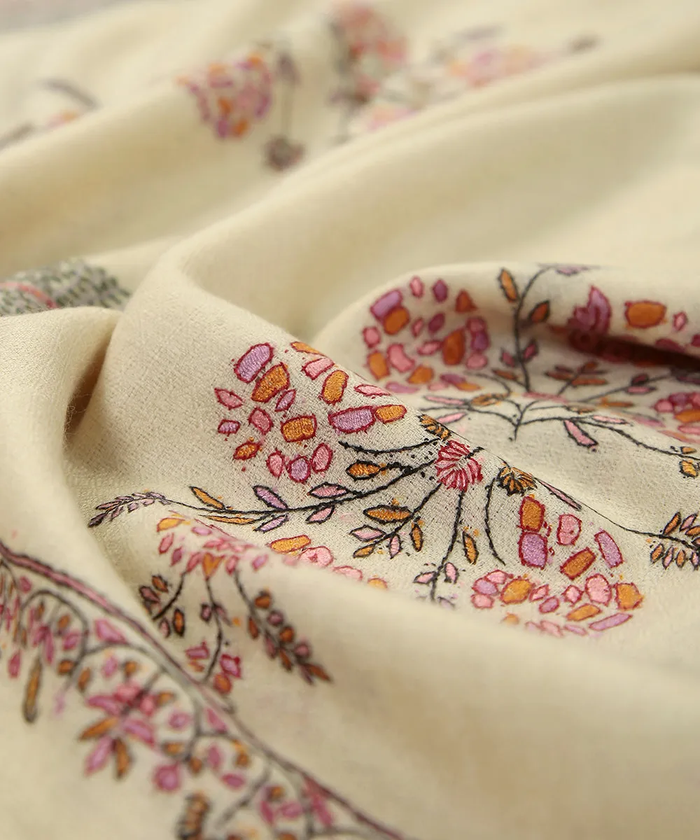 White Handwoven Pure Pashmina Stole with Gulabkari and Mughal Motif